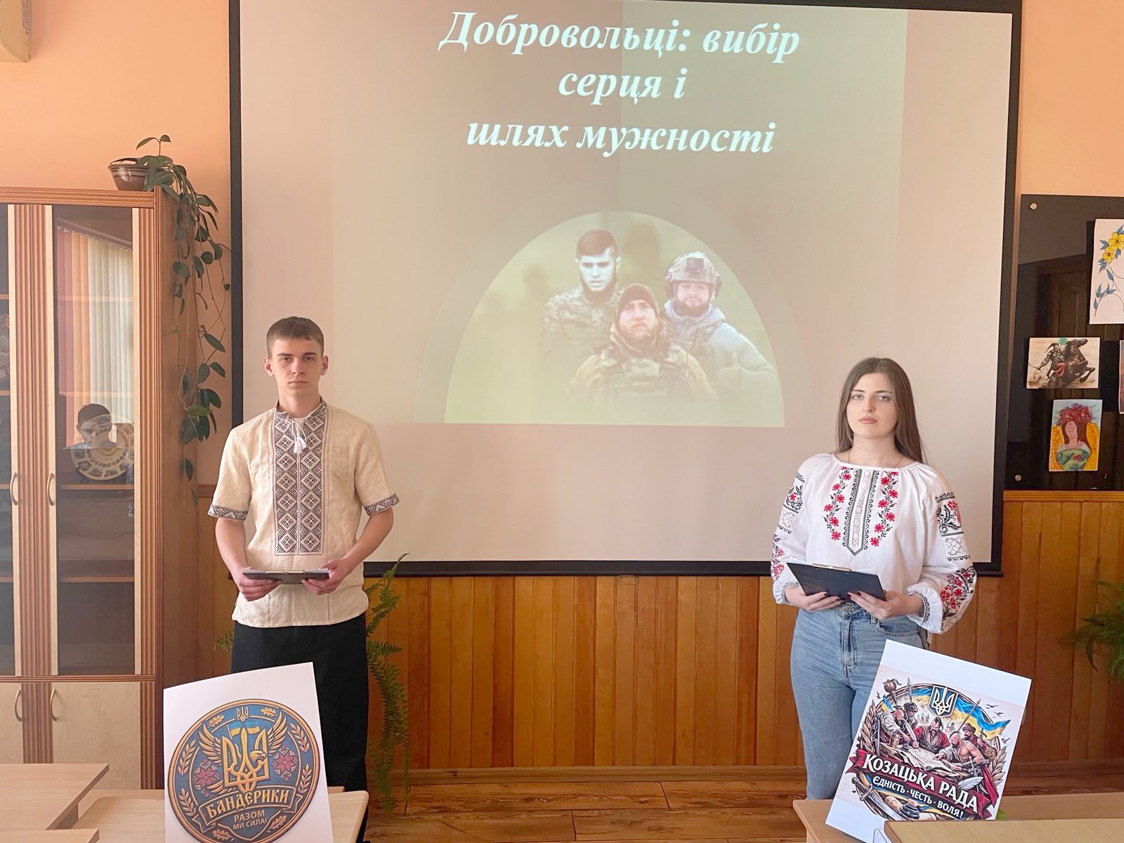 Детальніше про статтю Добровольці: вибір серця і шлях мужності