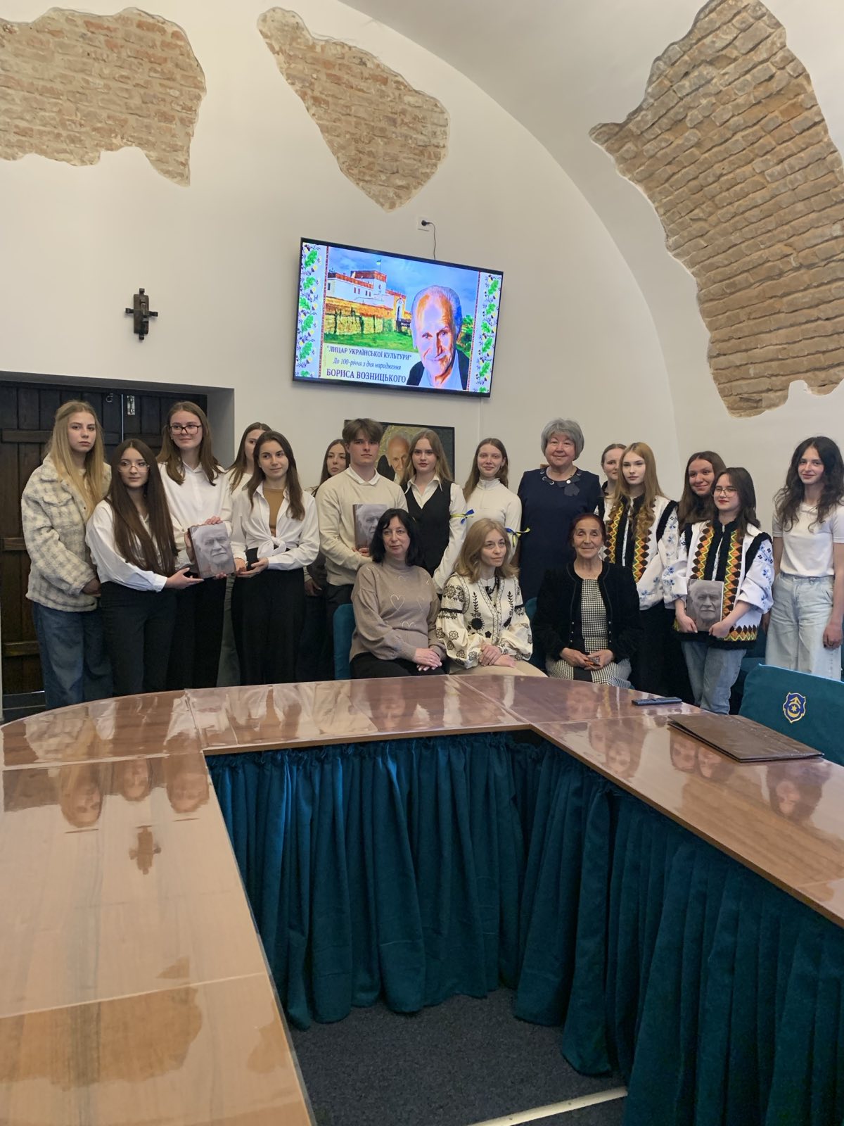 Детальніше про статтю Інтелектуальна гра у стінах історії